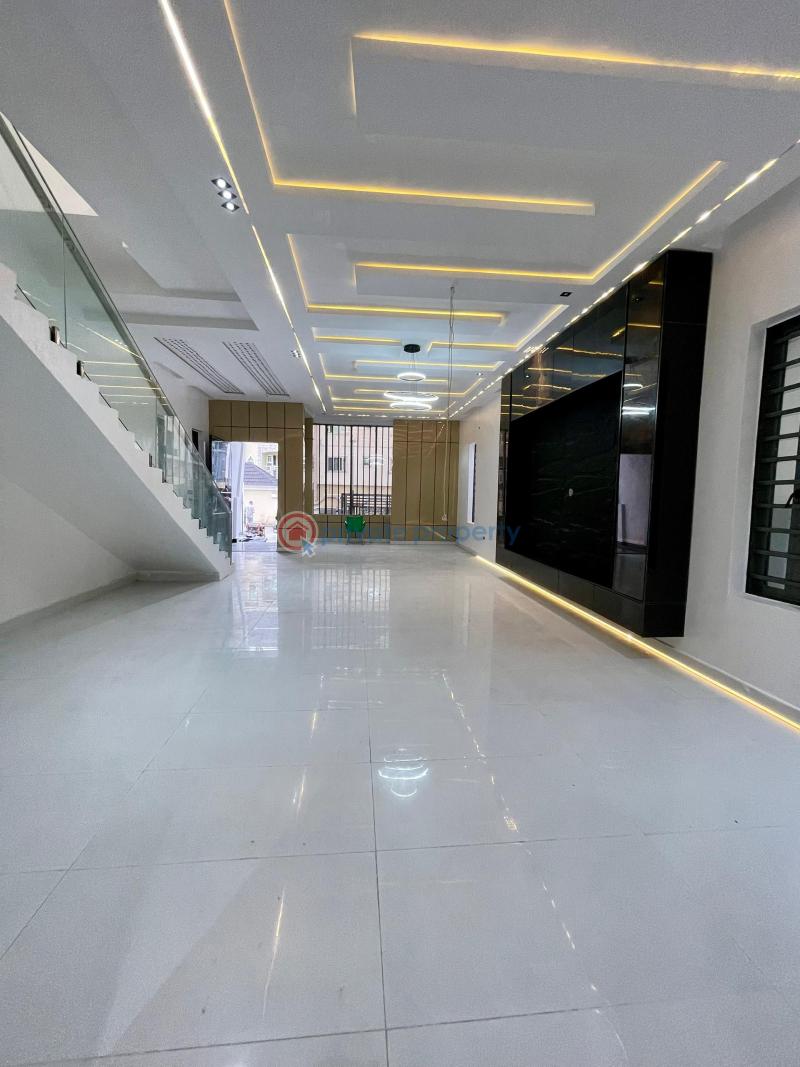 5 bedroom Detached Duplex For Sale Monastery Road Sangotedo Lagos - 8