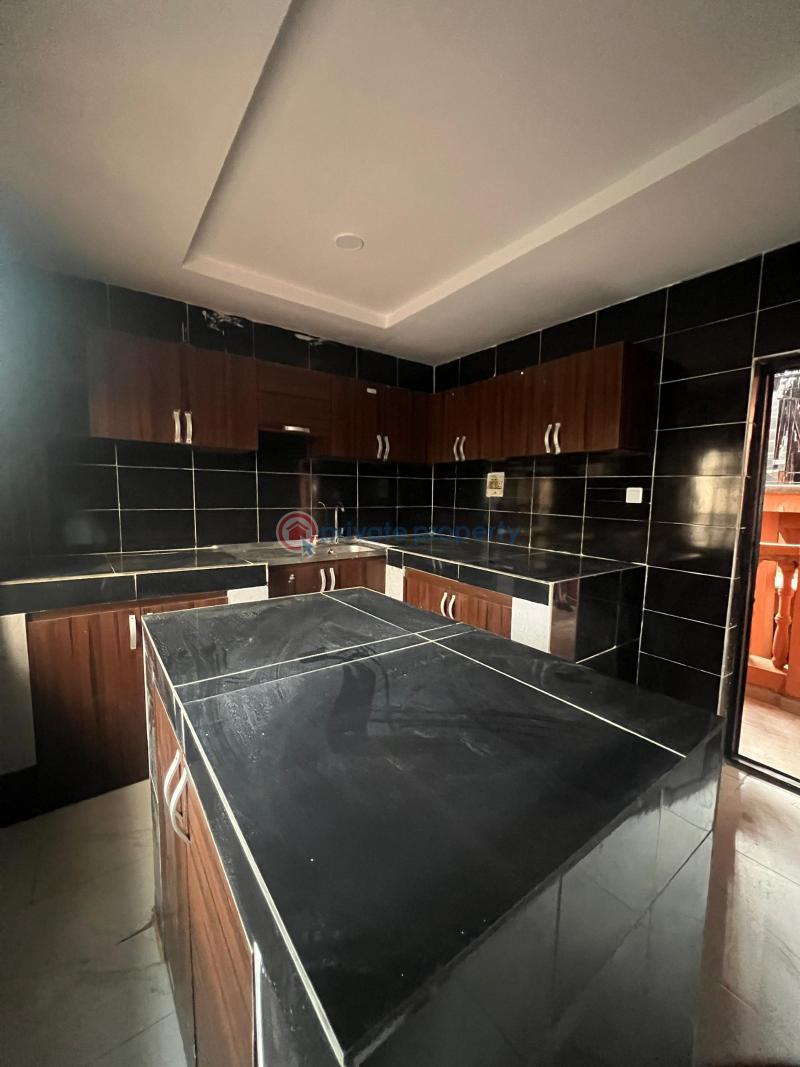 5 bedroom Commercial Property For Rent Air Force Estate, Opp Kolapo Ishola Estate Gra, Akobo, Ibadan Akobo Ibadan Oyo - 3