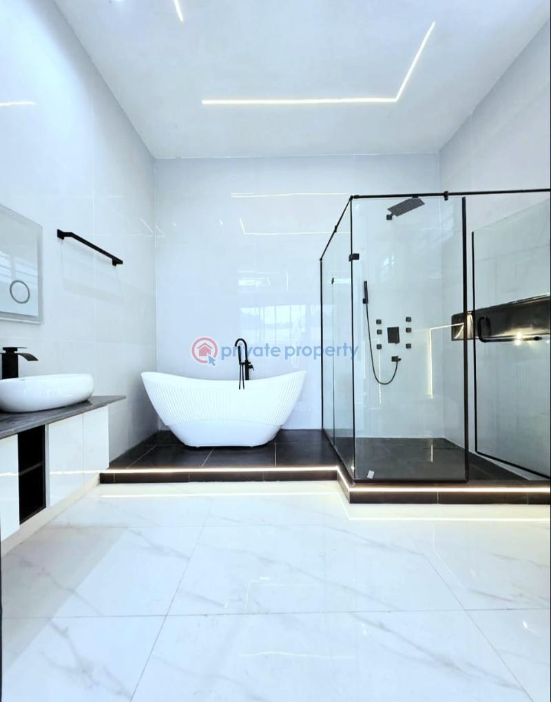 5 bedroom Detached Duplex For Sale Chevron Drive Lekki Lagos - 6