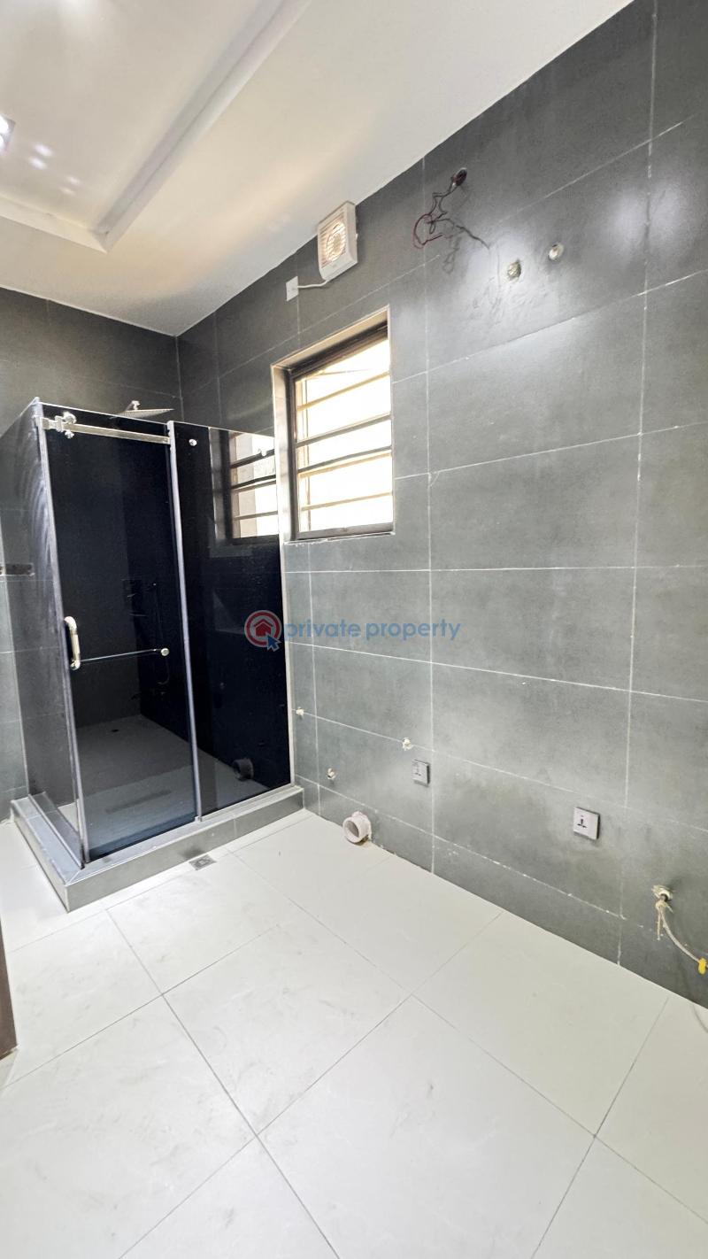 5 bedroom House For Sale Apo Abuja Phase 2  - 3