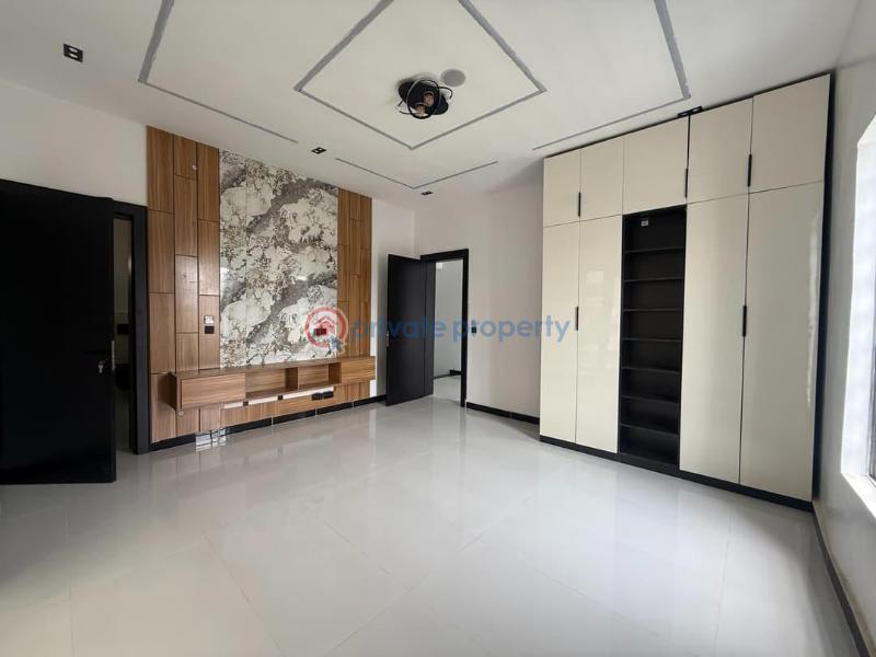 5 bedroom Detached Duplex For Sale Ologolo Lekki Lagos - 5