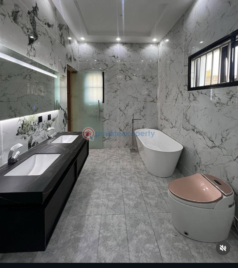 5 bedroom Detached Duplex For Sale Lekki Phase 1 Lagos - 2