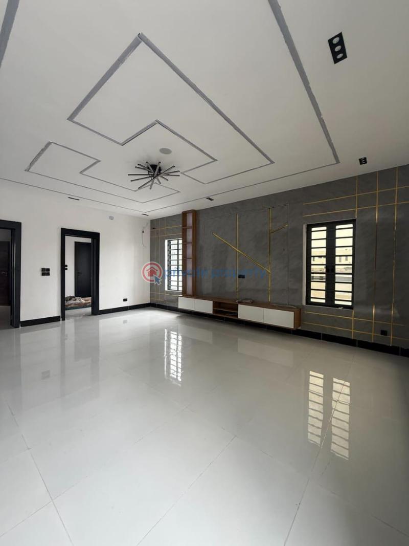 5 bedroom Detached Duplex For Sale Ologolo Lekki Lagos - 3