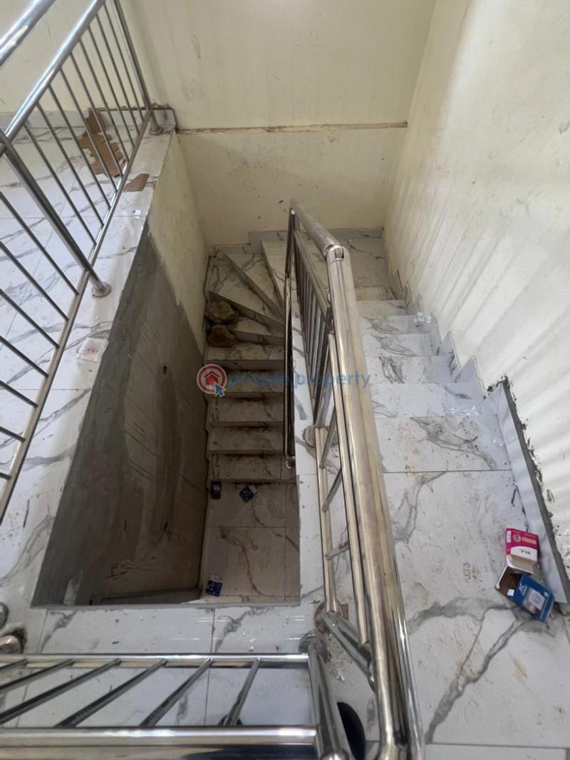 5 bedroom Detached Duplex For Sale Omole Phase 1 Market Lagos Omole Phase 1 Ojodu Lagos - 3
