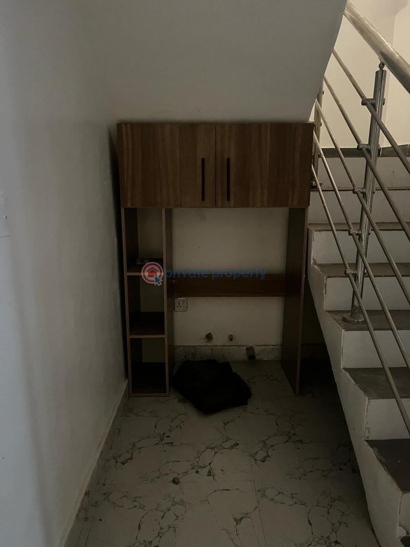 5 bedroom Detached Duplex For Sale Omole Phase 1 Lagos Lekki Phase 1 Lagos - 17