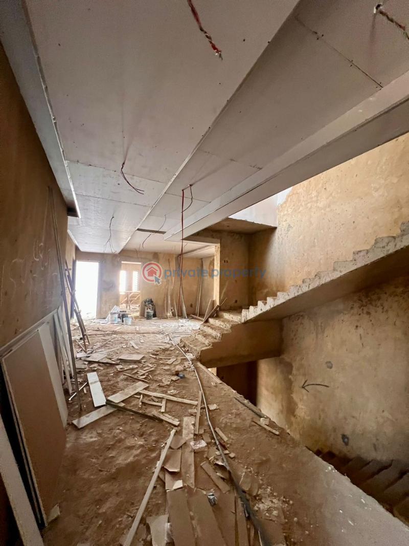 5 bedroom Duplex For Sale Guzape Abuja Phase 1  - 3