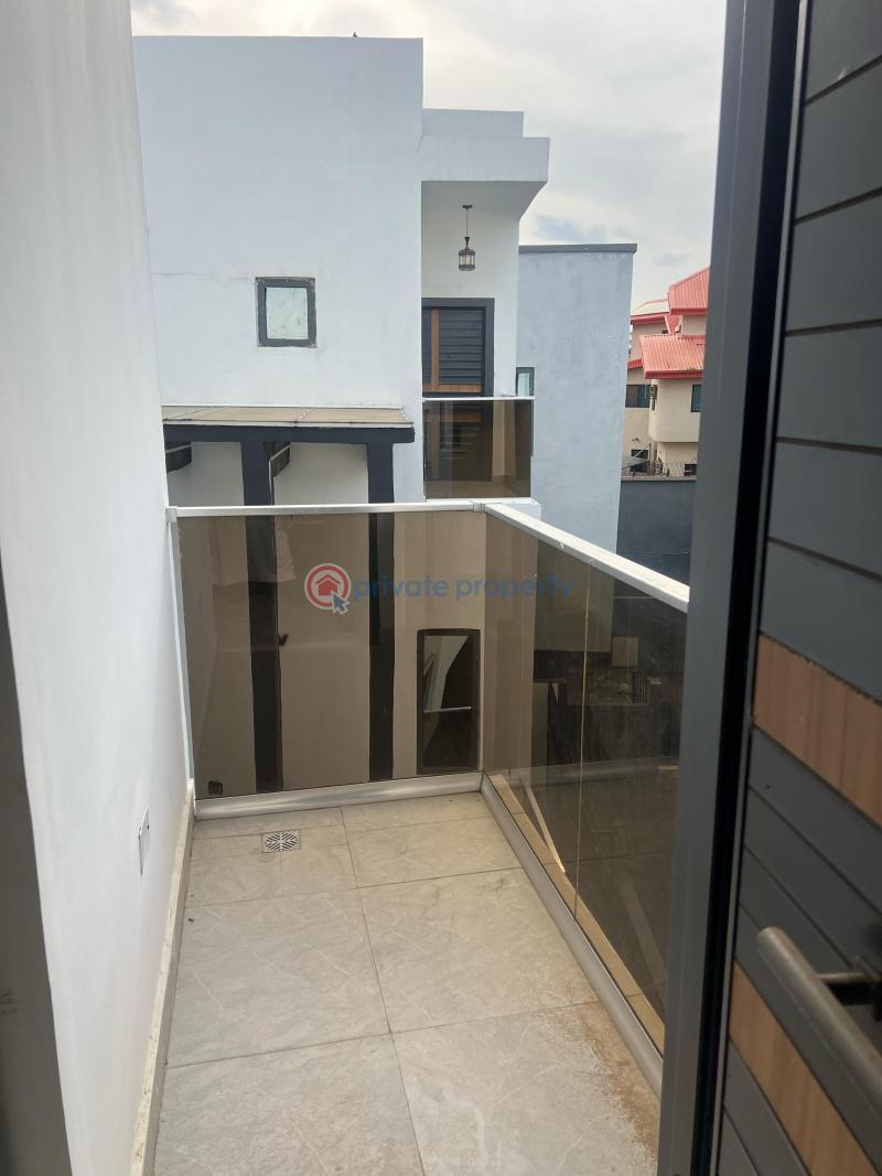 5 bedroom Detached Duplex For Sale Omole Phase 1 Lagos Lekki Phase 1 Lagos - 3