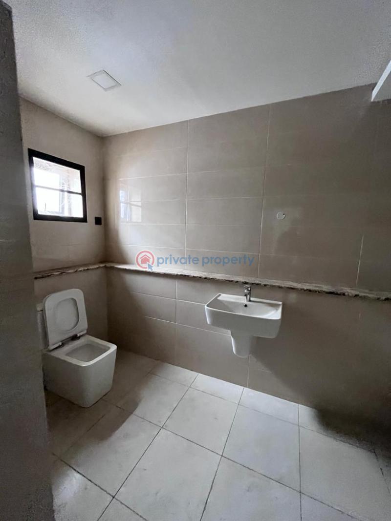 5 bedroom Detached Duplex For Sale Wuye Abuja Phase 2  - 9