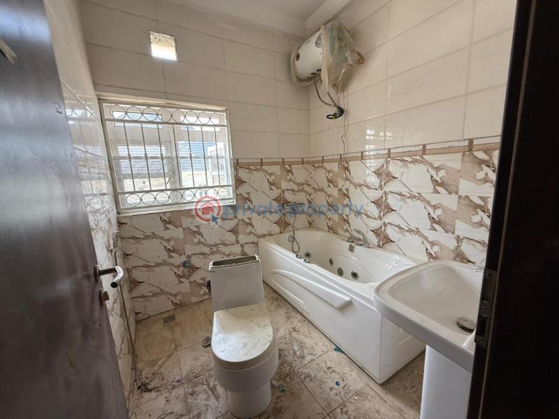 5 bedroom Detached Duplex For Rent Wuse II Abuja Phase 1  - 4