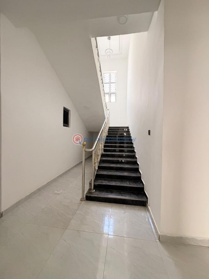 5 bedroom Detached Duplex For Sale Dakwo Abuja Phase 3  - 5