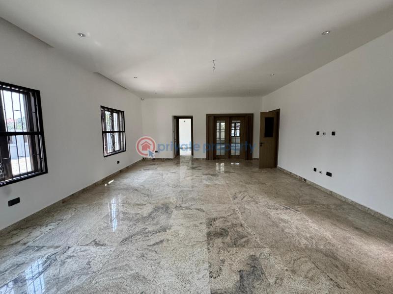 5 bedroom Detached Duplex For Sale Jahi Abuja Phase 2  - 1