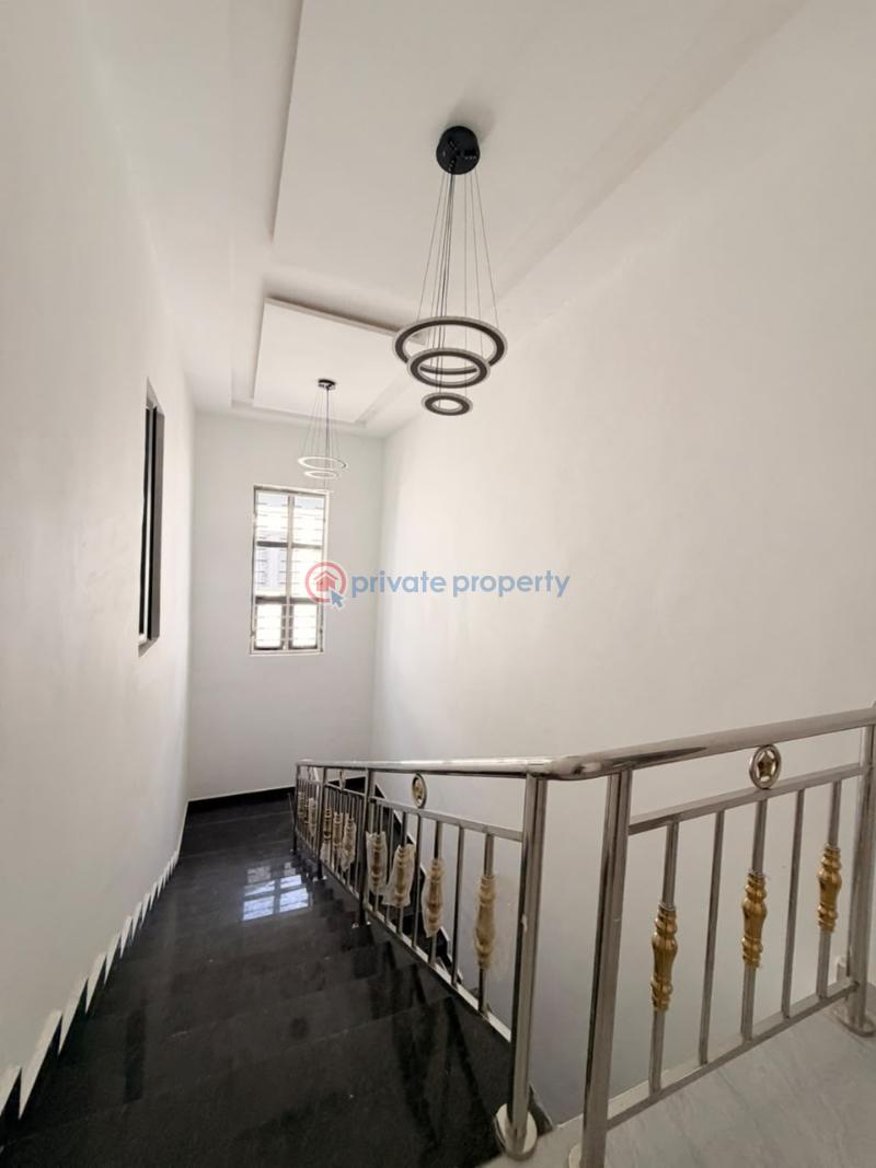 5 bedroom Detached Duplex For Sale Dakwo Abuja Phase 3  - 10