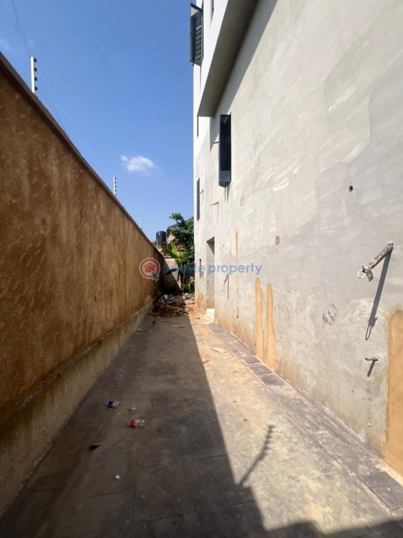 5 bedroom Detached Duplex For Sale Omole Phase 1 Market Lagos Omole Phase 1 Ojodu Lagos - 1