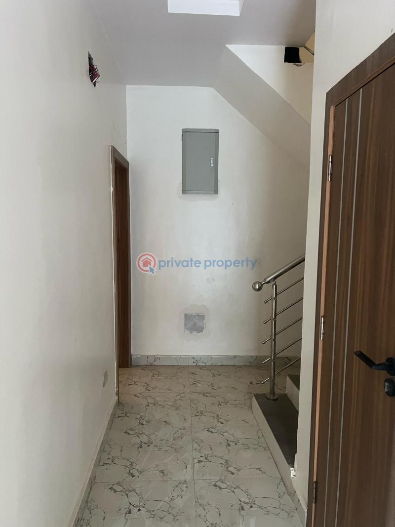 5 bedroom Detached Duplex For Sale Omole Phase 1 Lagos Lekki Phase 1 Lagos - 20