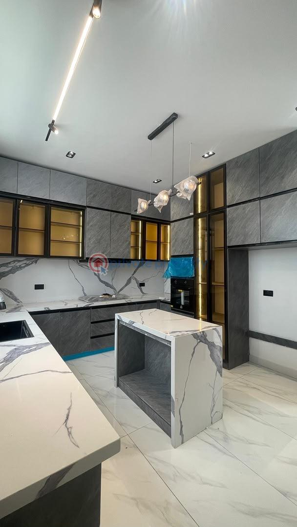 5 bedroom Detached Duplex For Sale Chevron Drive Lekki Lagos - 3