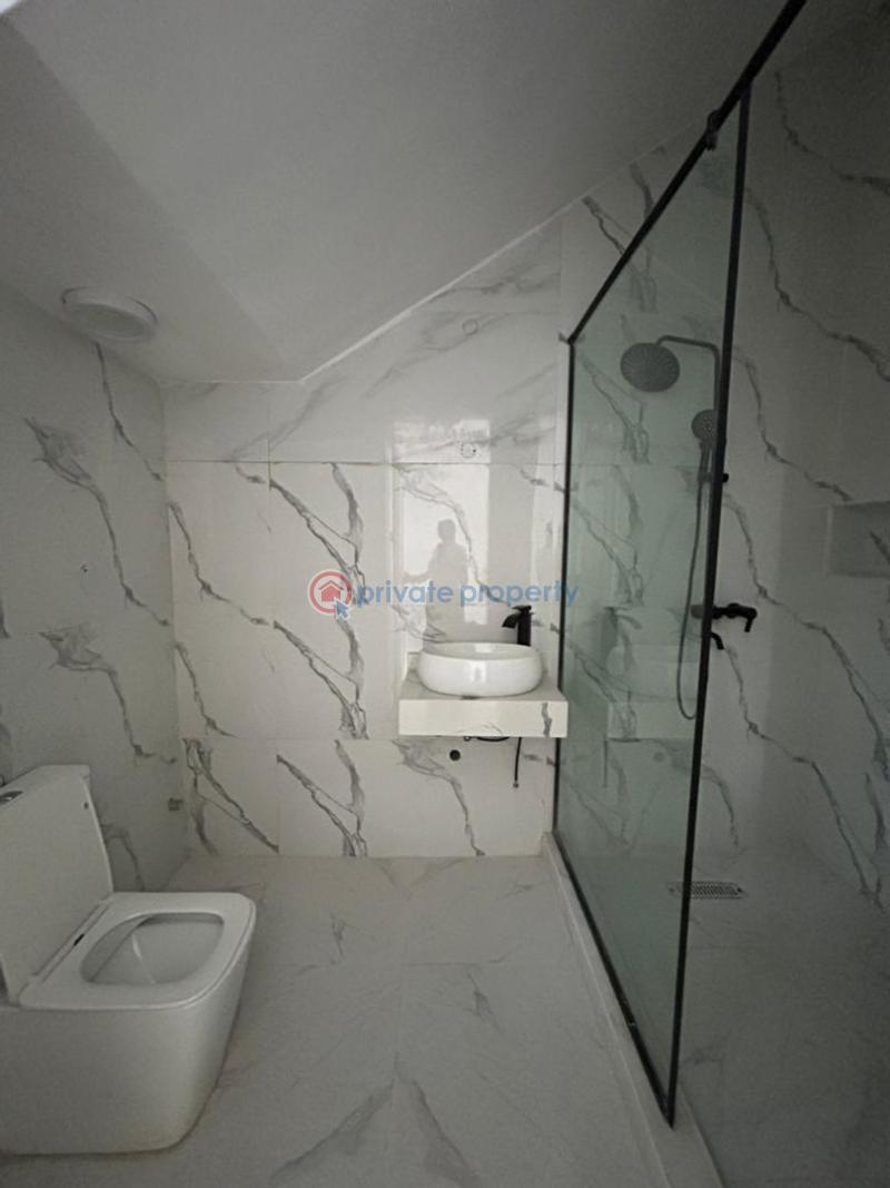 5 bedroom Detached Duplex For Sale Ikota Lekki Lagos - 5