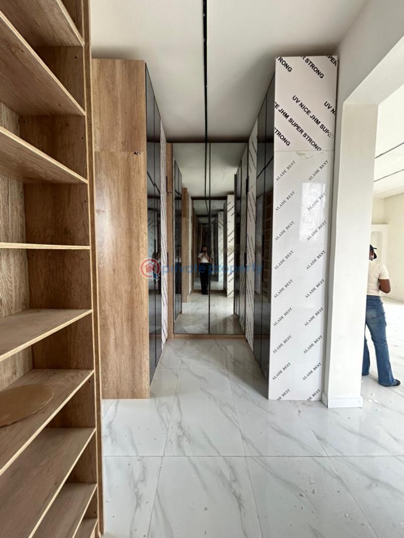 5 bedroom Detached Duplex For Sale Osapa Lekki Lagos - 15