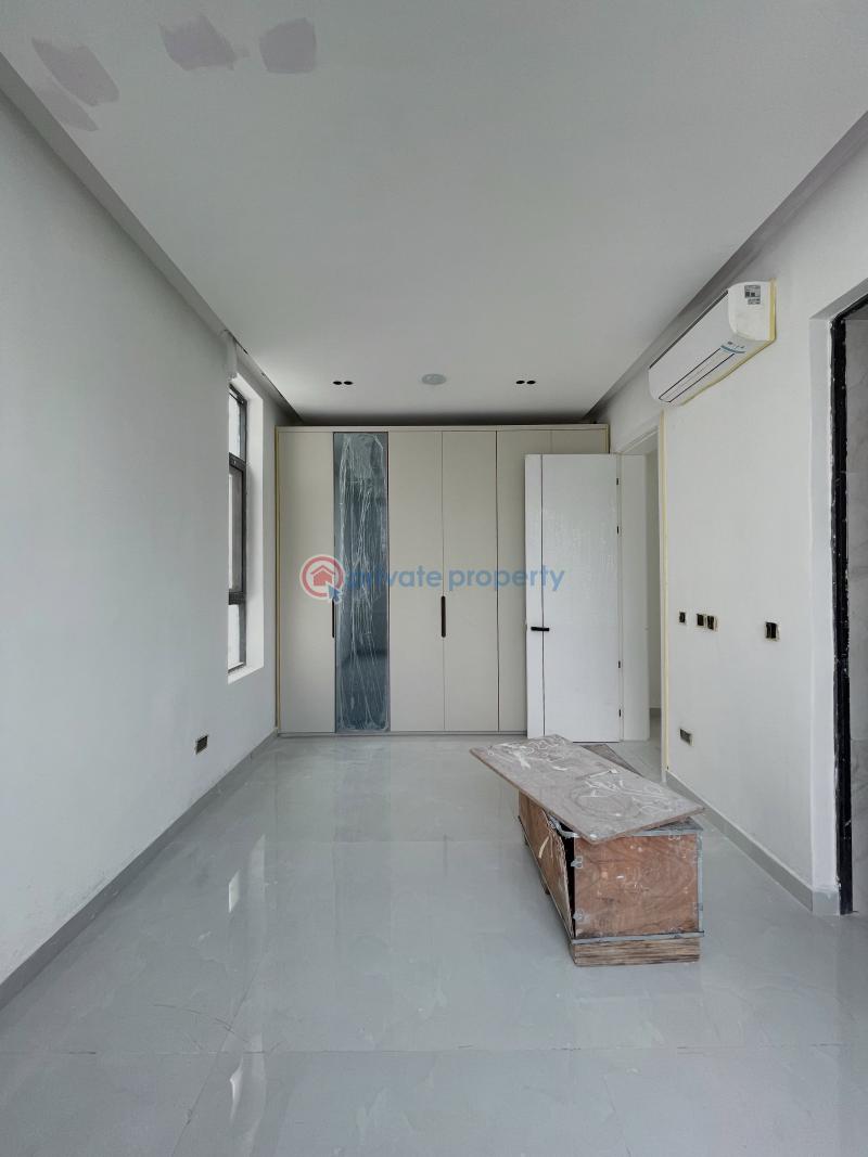 5 bedroom Detached Duplex For Sale Banana Island Ikoyi Lagos - 10