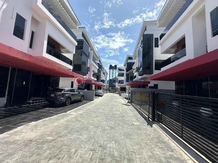 5 bedroom Detached Duplex For Rent Ologolo Lekki Lagos - 3