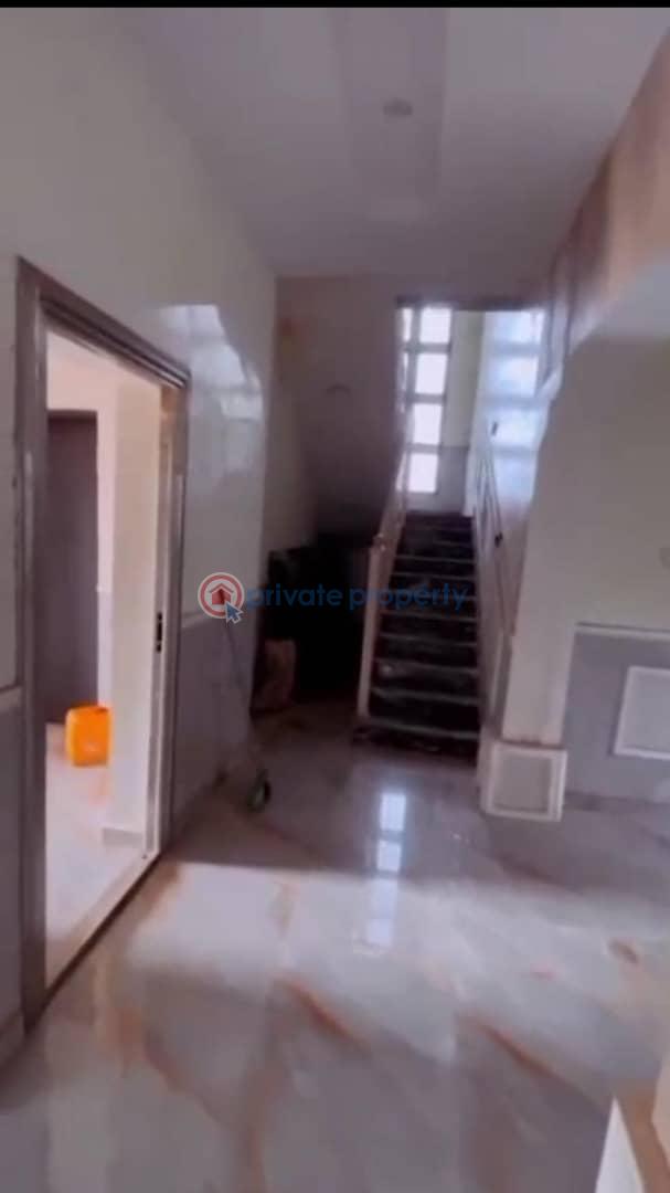5 bedroom Detached Duplex For Sale Von Axis Lugbe Lugbe Abuja Phase 4  - 8
