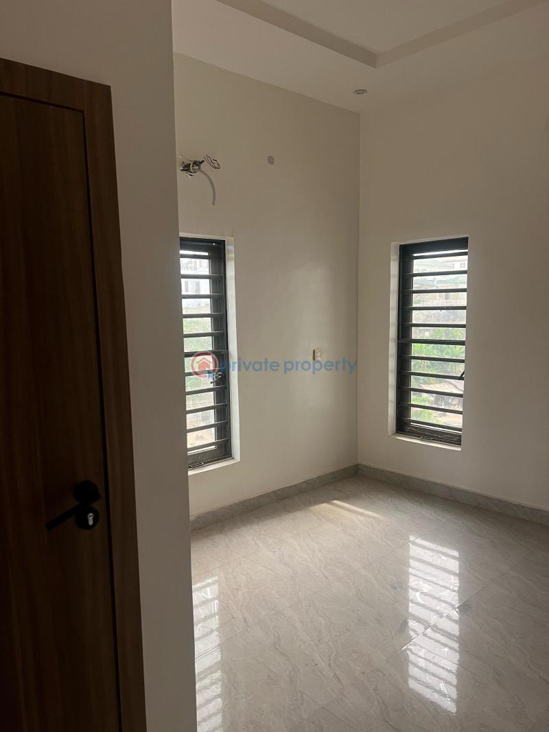 5 bedroom Detached Duplex For Sale Omole Phase 1 Lagos Lekki Phase 1 Lagos - 15
