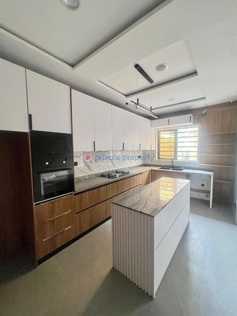 5 bedroom Detached Duplex For Sale Omole Phase 1 Ojodu Lagos - 1