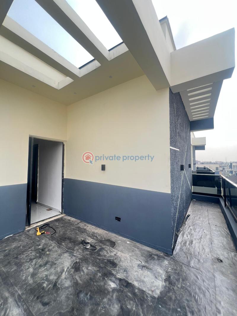 5 bedroom Detached Duplex For Sale Omole Phase 1 Ojodu Lagos - 0