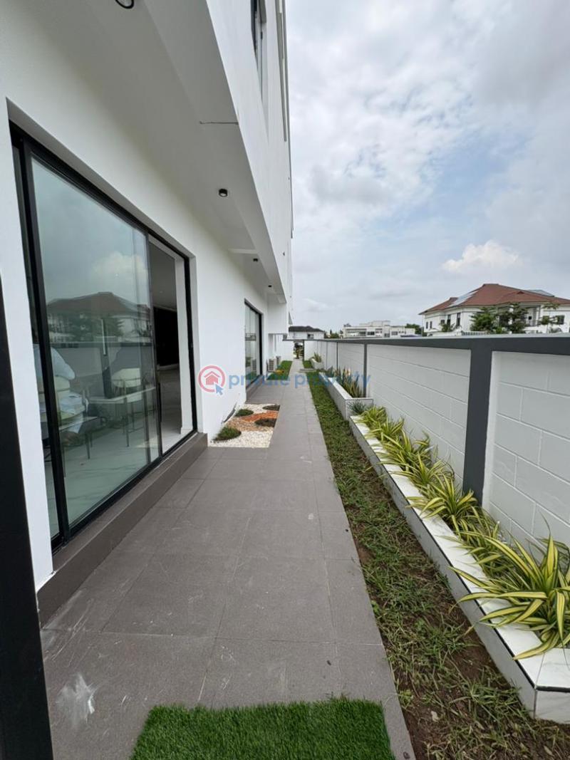 5 bedroom Detached Duplex For Sale Ikate Elegushi Lekki Lagos - 16