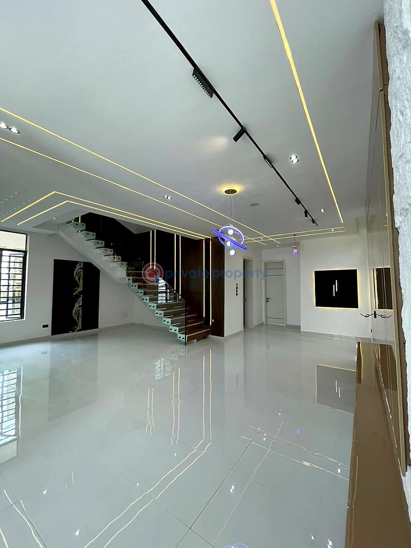 5 bedroom House For Sale Ajah Lagos - 1