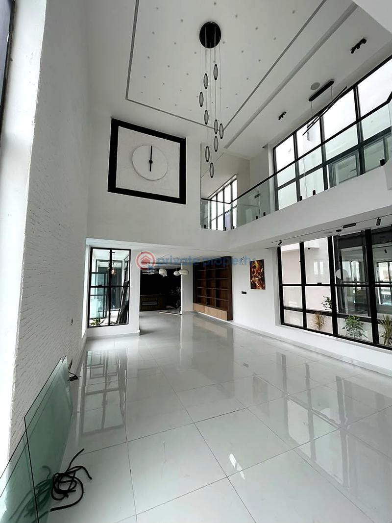 5 bedroom House For Sale Ajah Lagos - 1