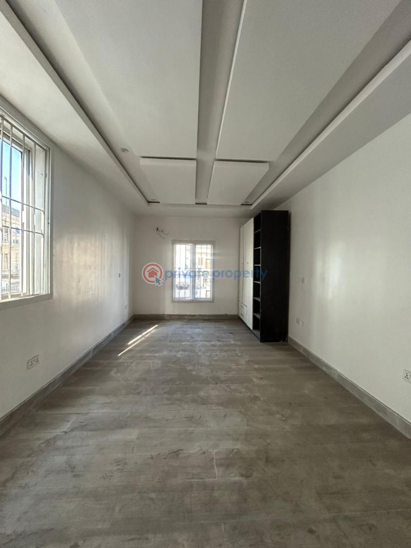 5 bedroom Detached Duplex For Sale Chevron Drive Lekki Lagos - 2