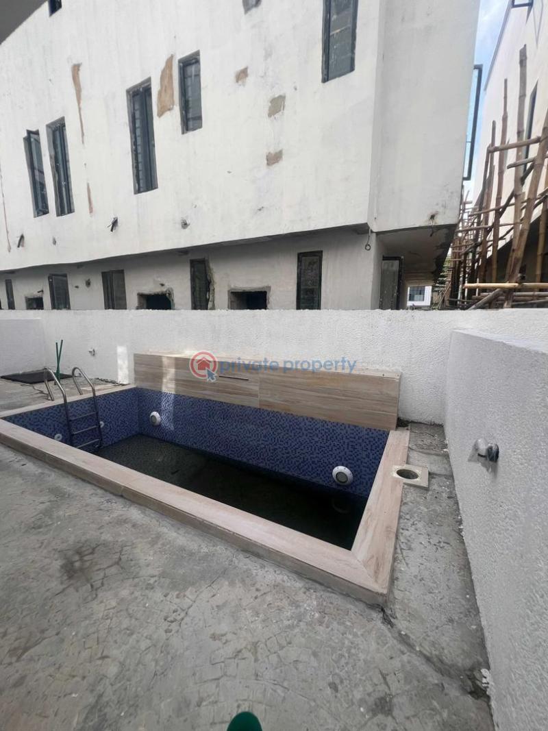 5 bedroom Detached Duplex For Sale Chevron Drive Lekki Lagos - 1