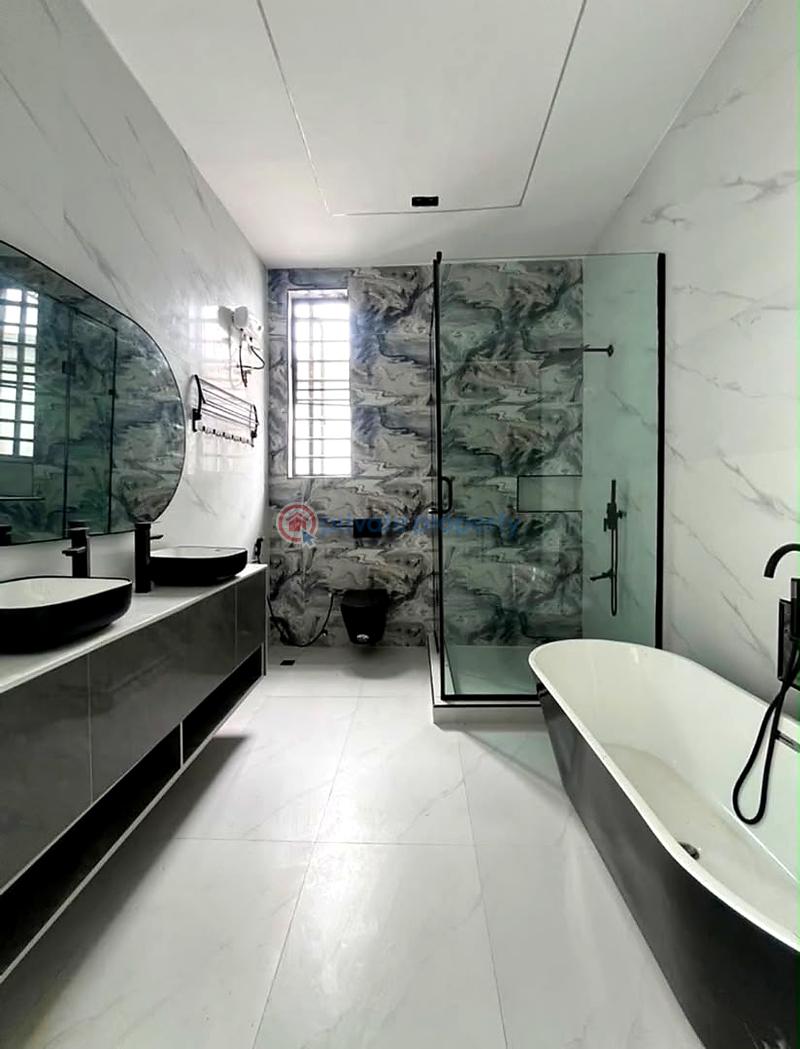 5 bedroom House For Sale Lekki Lagos - 4
