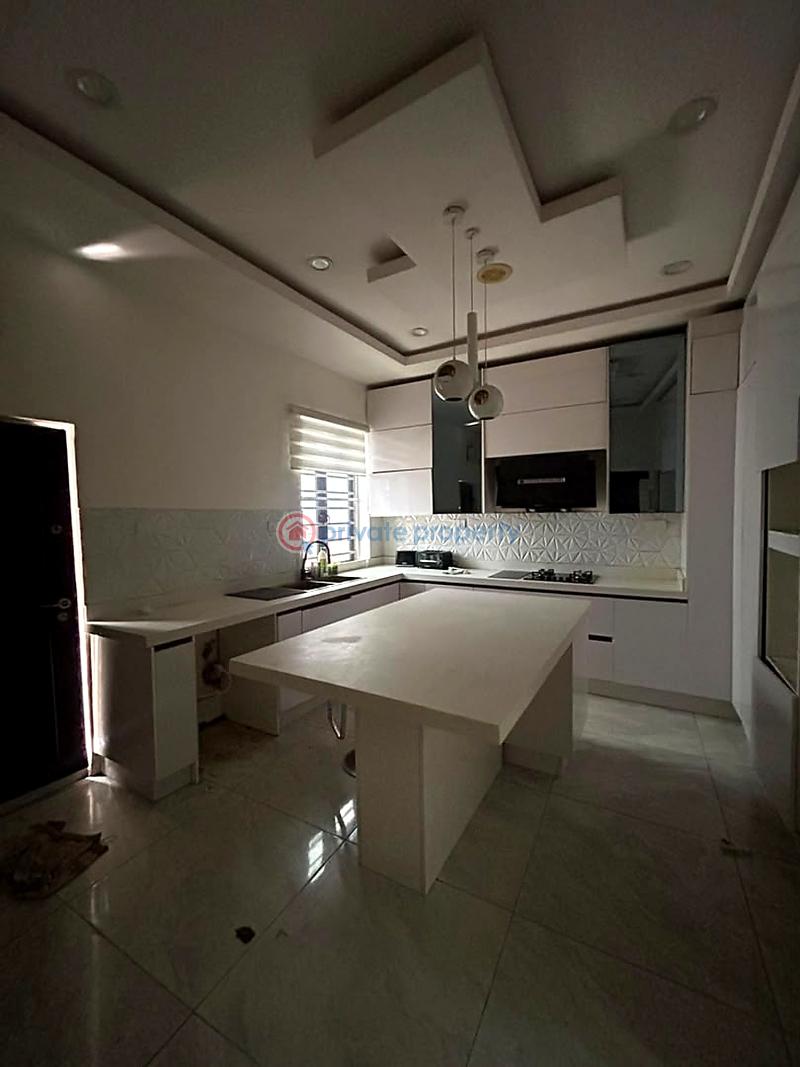 5 bedroom House For Rent Chevron Drive Lekki Lagos - 2