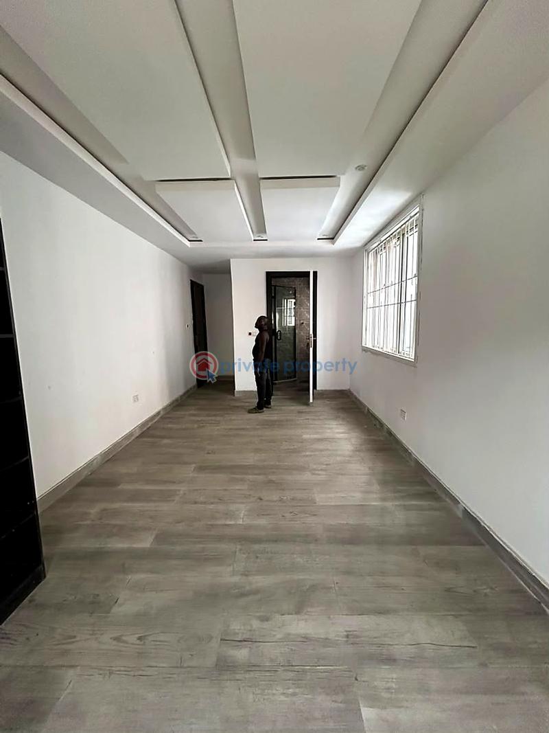 5 bedroom House For Sale Lekki Lagos - 1