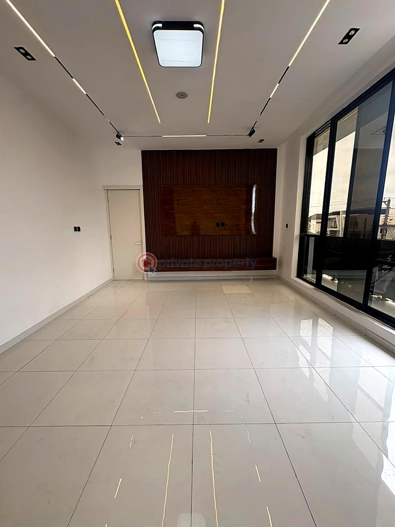 5 bedroom House For Sale Lekki Lagos - 3