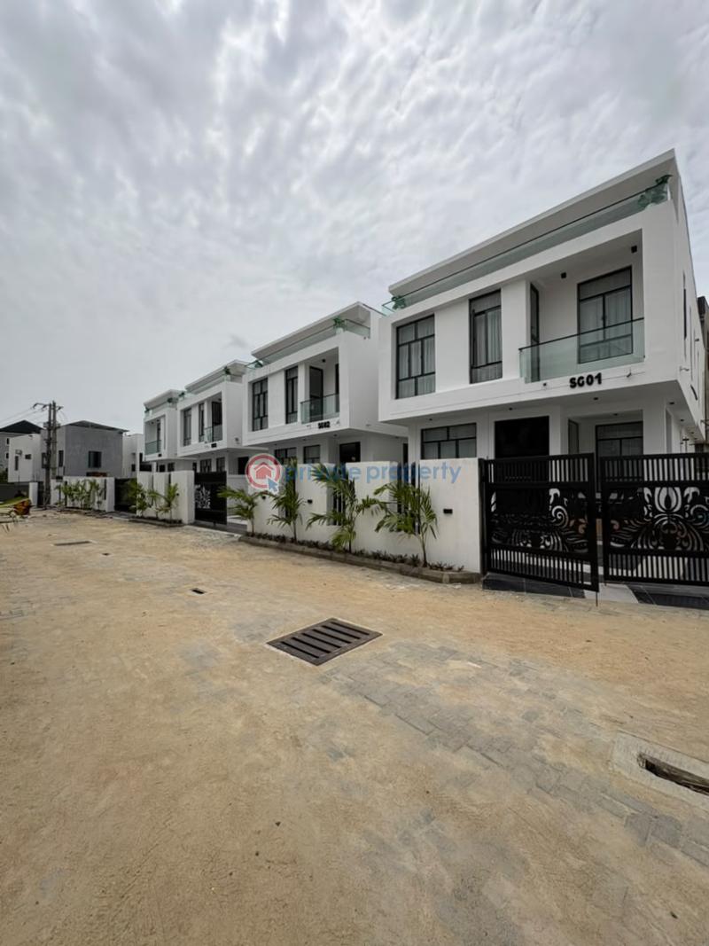 5 bedroom Detached Duplex For Sale Chevron Drive Lekki Lagos - 1