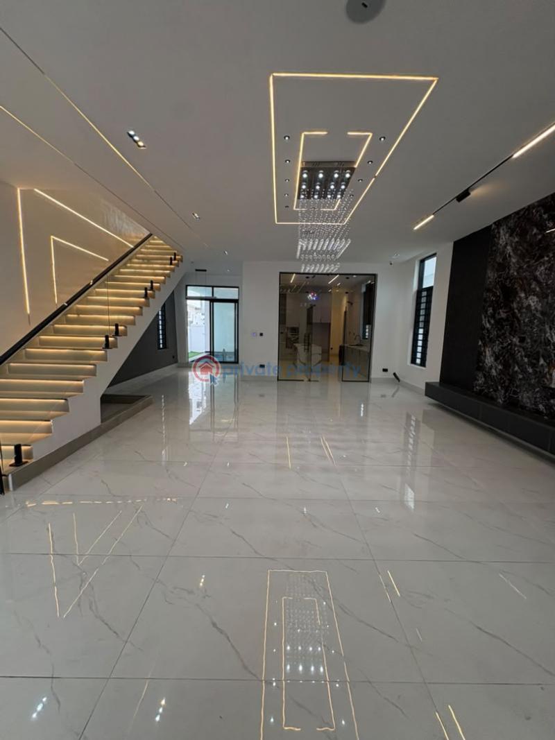5 bedroom Detached Duplex For Sale Chevron Drive Lekki Lagos - 3