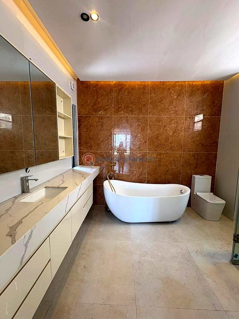 5 bedroom House For Sale Light Lekki Lagos - 3