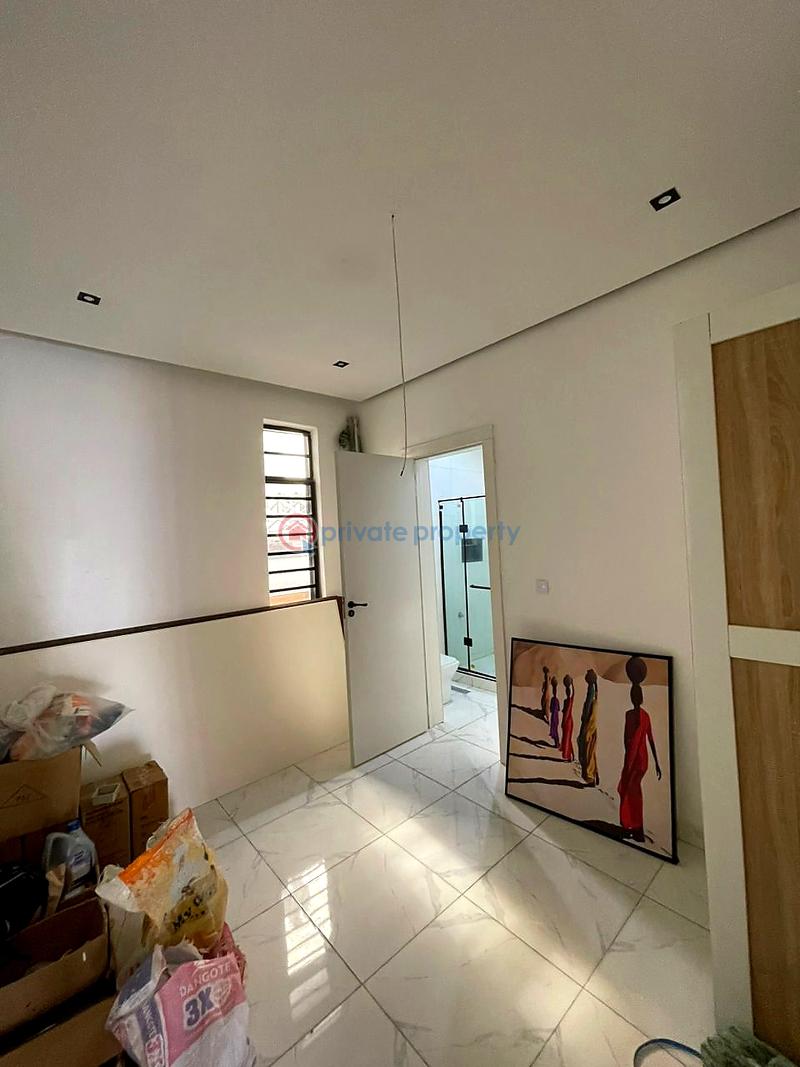 5 bedroom House For Sale Lekki Lagos - 4