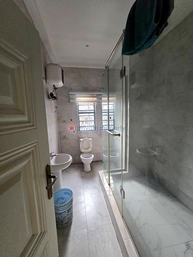 5 bedroom House For Sale Lekki Lagos - 6