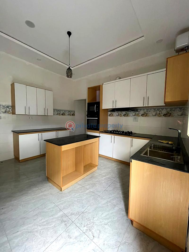 5 bedroom House For Rent Lekki Lagos - 3
