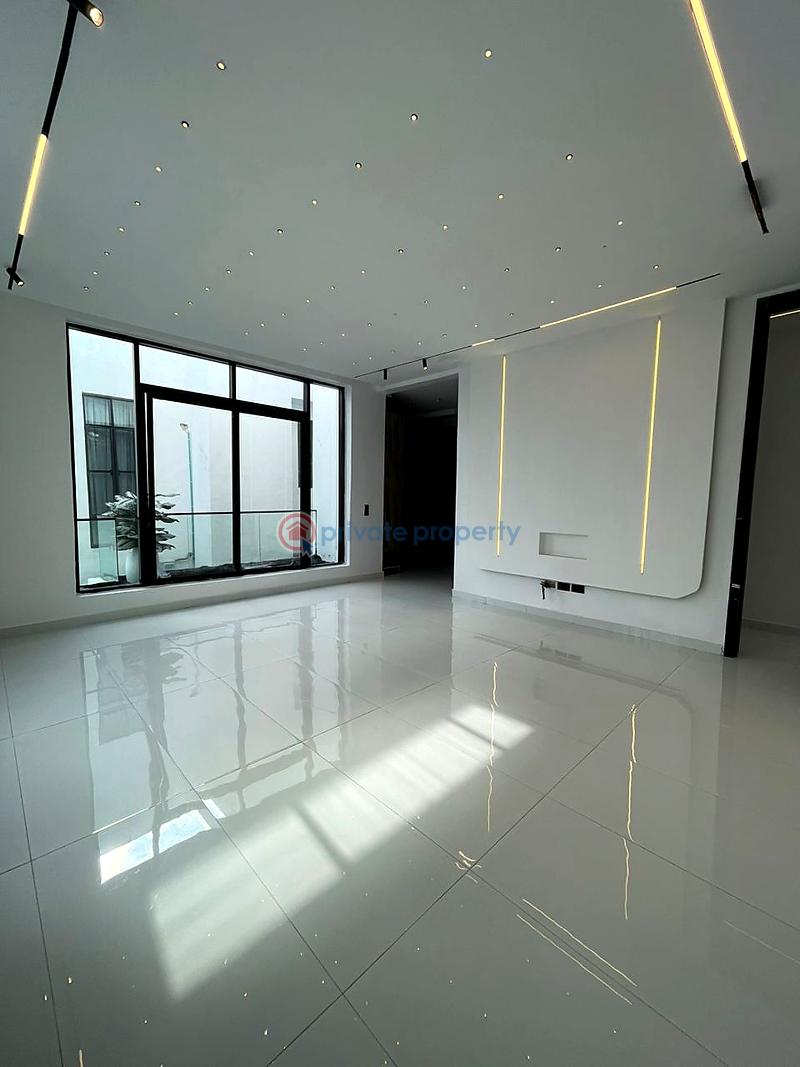 5 bedroom House For Sale Lekki Lagos - 5