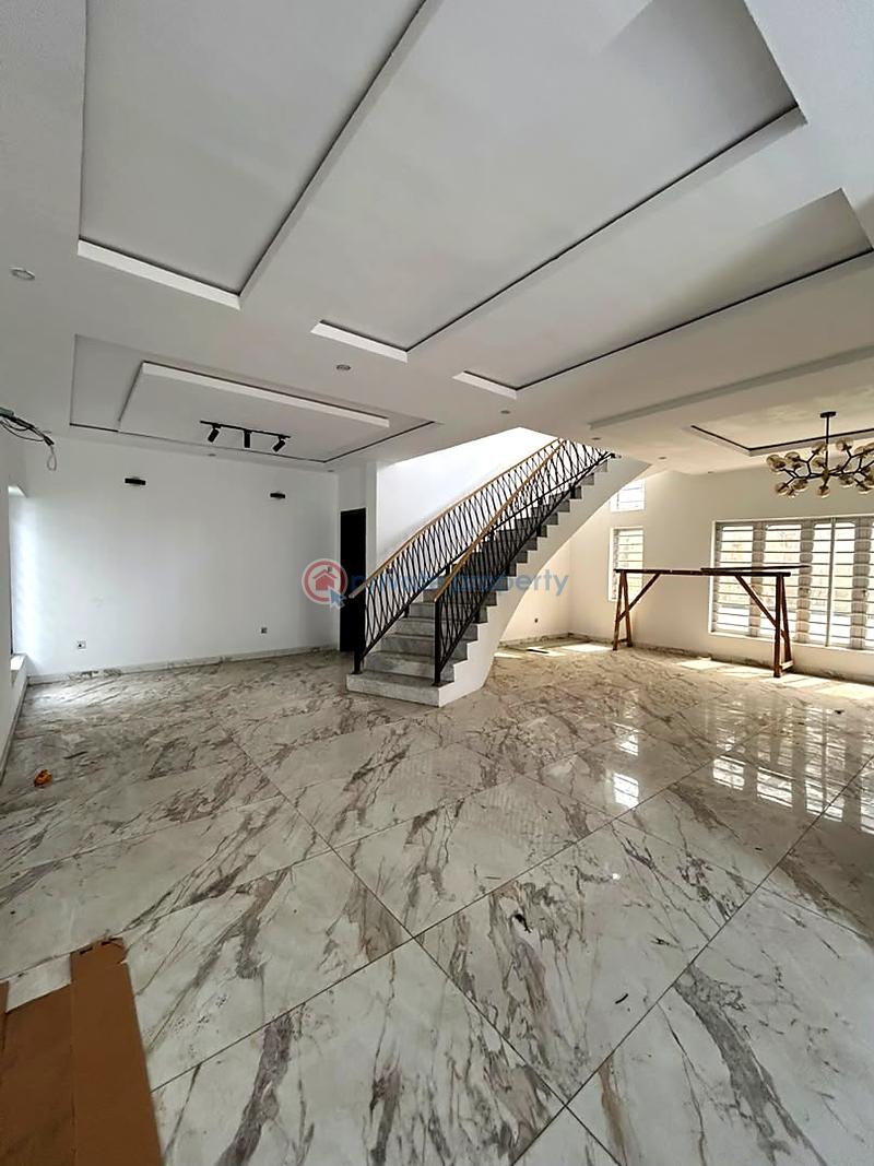 5 bedroom House For Sale Lekki Lagos - 1