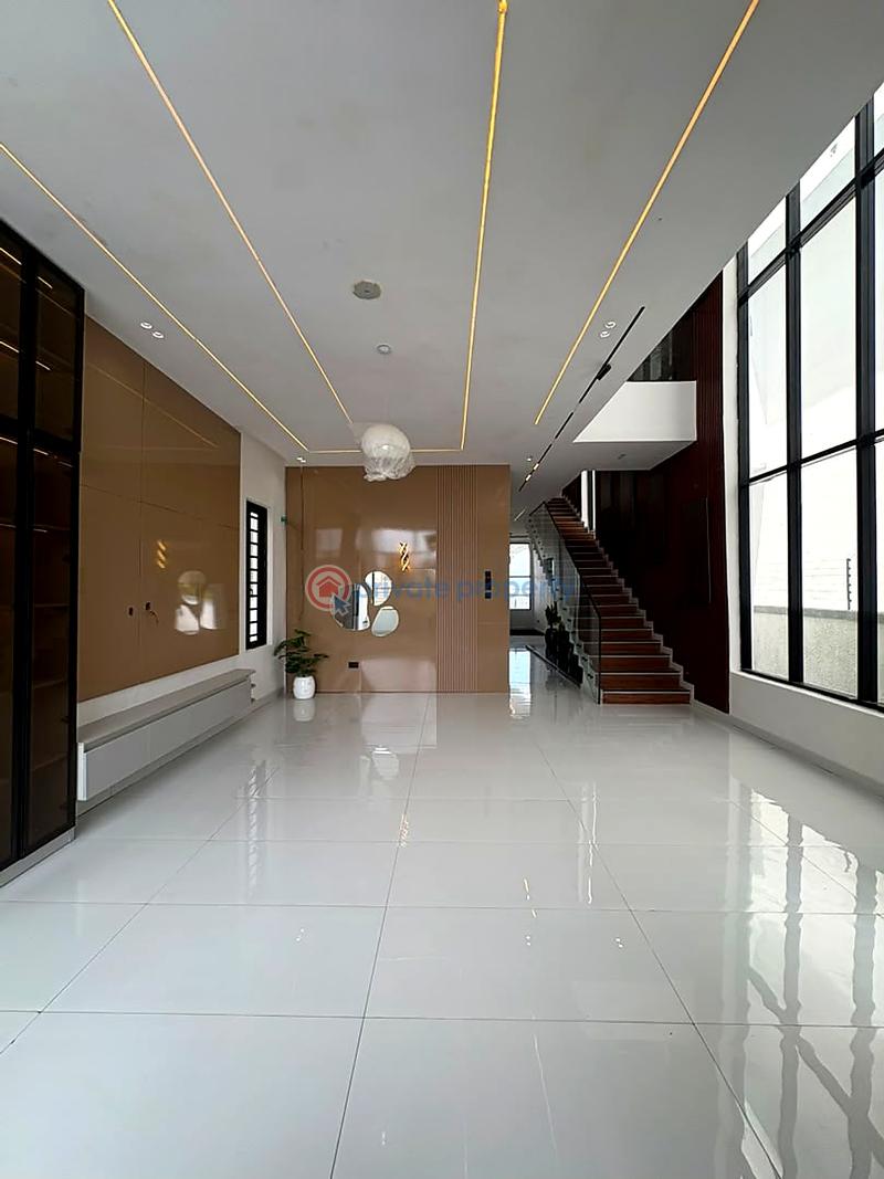 5 bedroom House For Sale Lekki Lagos - 7