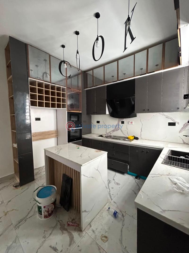 5 bedroom Detached Duplex For Sale Chevron Drive Lekki Lagos - 4