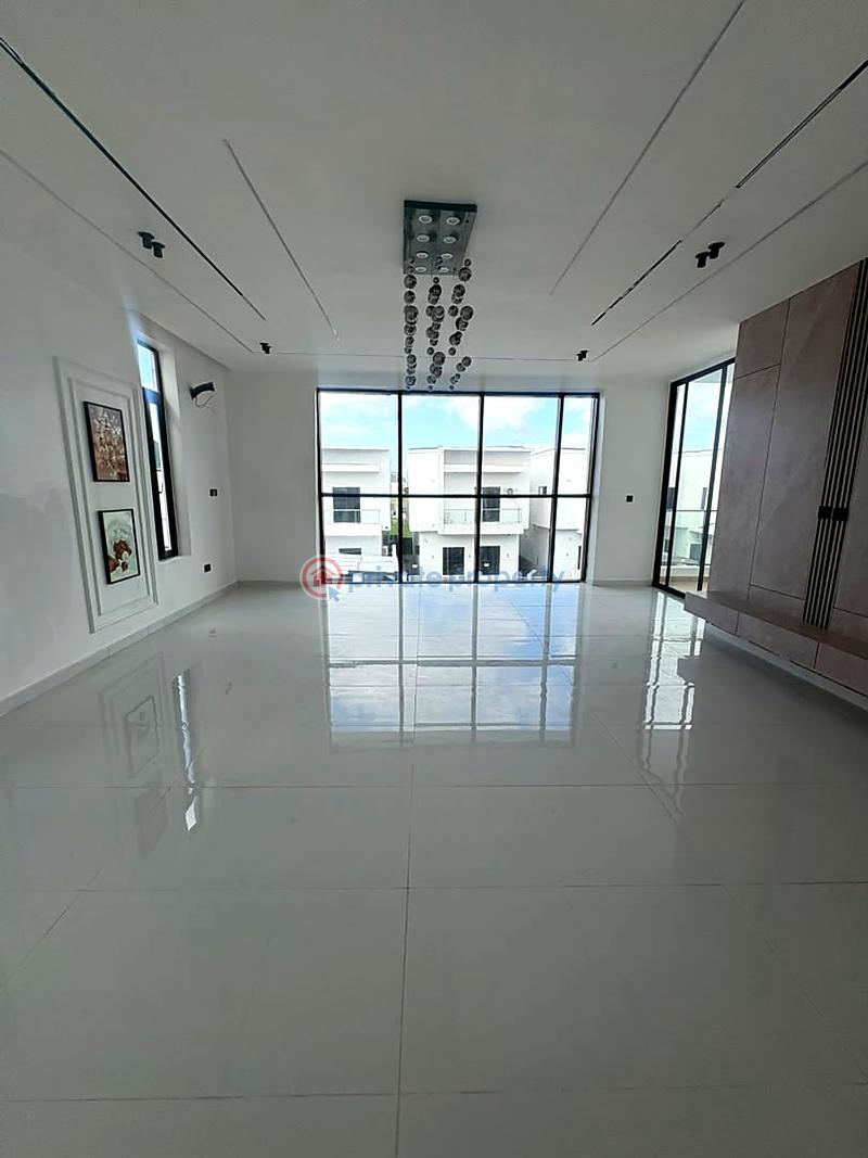 5 bedroom House For Sale Lekki Lagos - 4