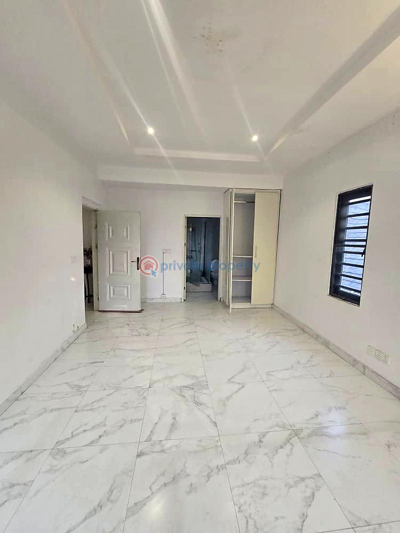 5 bedroom House For Sale Lekki Lagos - 2