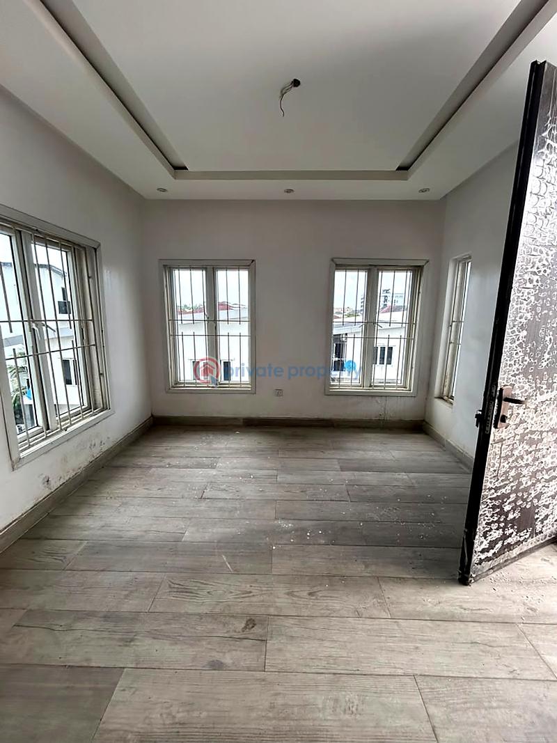 5 bedroom House For Sale Lekki Lagos - 4