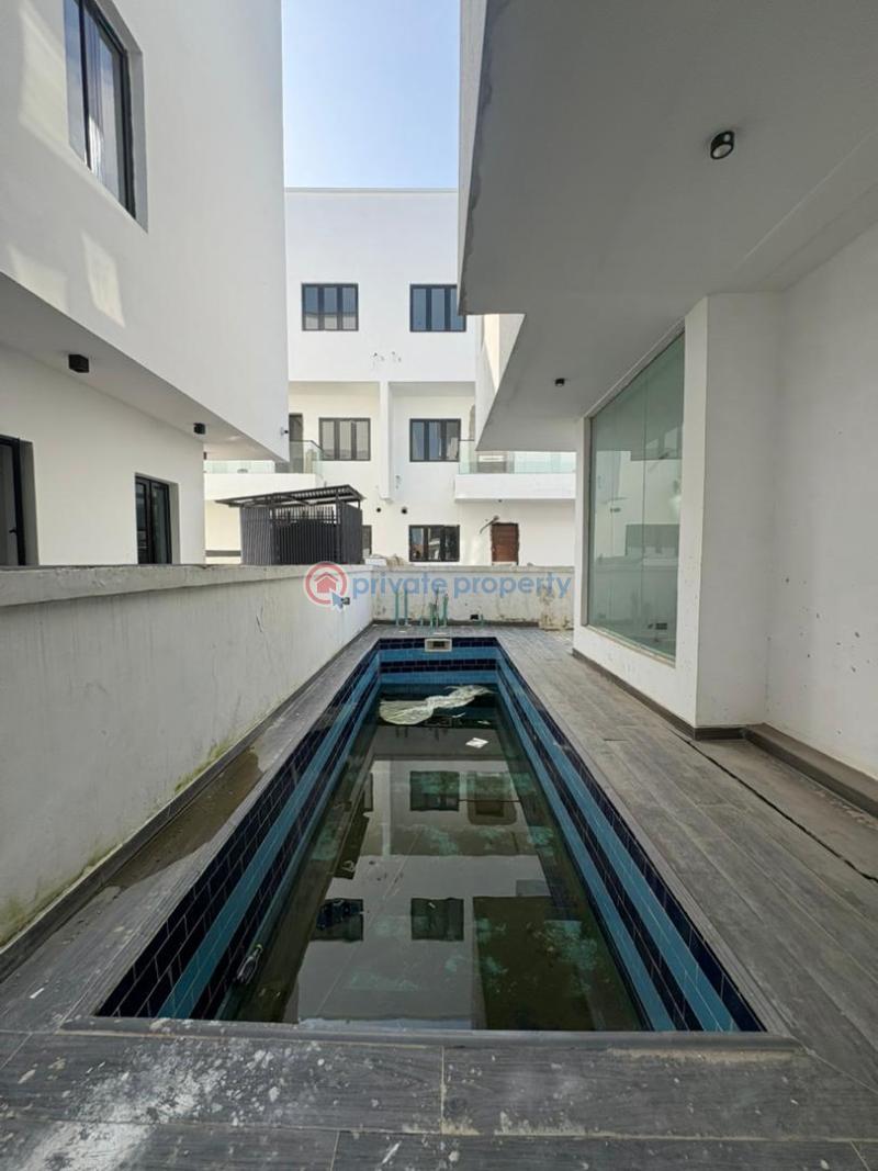 5 bedroom Detached Duplex For Rent Lekki Lagos - 1